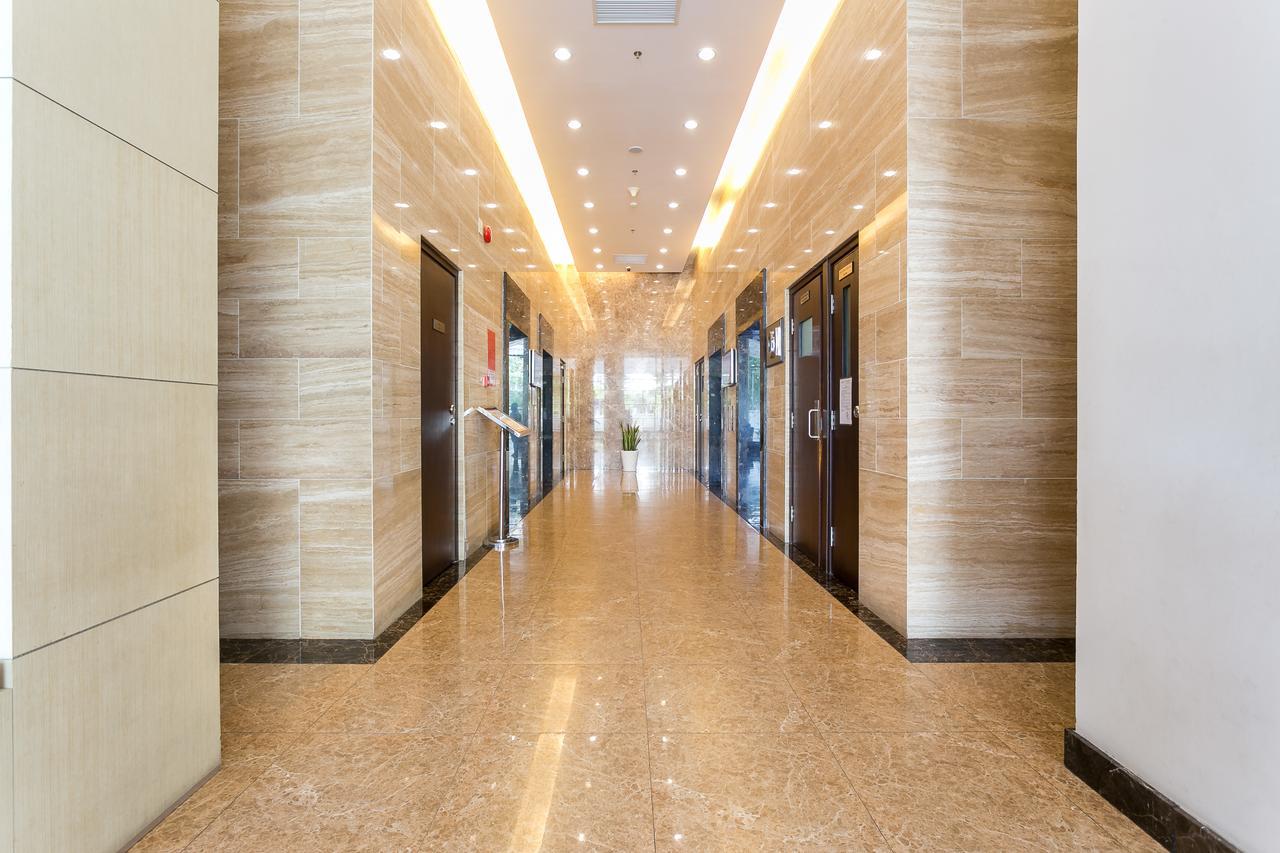 Sunrise City Trang' S Apartment W2-1704 Хошимин Екстериор снимка